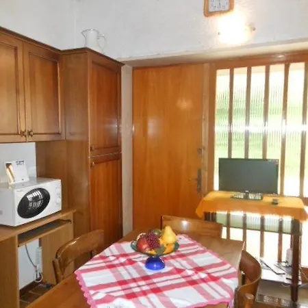 Apartamento Casaamigos1 *