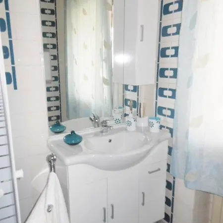 Apartamento Casaamigos1 *